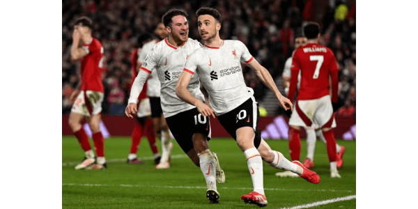 Slote provedl kouzelné střídání, Liverpool vyrovnal Nottingham Forest 1:1