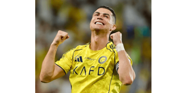 Cristiano Ronaldo pokračuje ve své žhavé sérii, s tituly a slávou na dosah