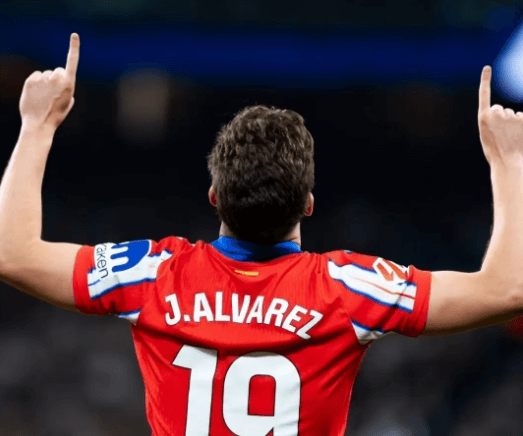 Alvarez se trefil dvakrát, Atlético Madrid doma otočilo Valladolid 4:2