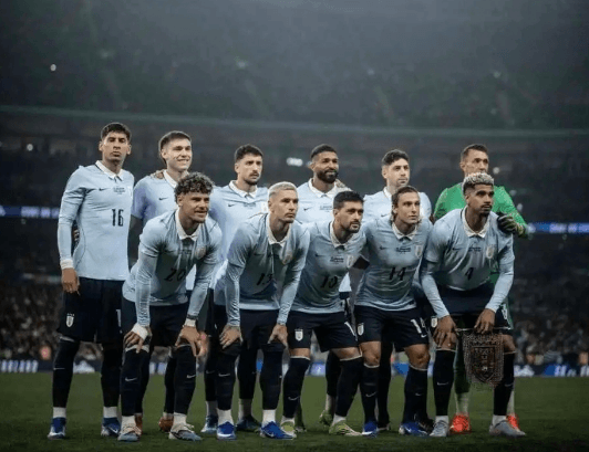Federico Valverde a Ronald Araujo – hrdost Uruguaye